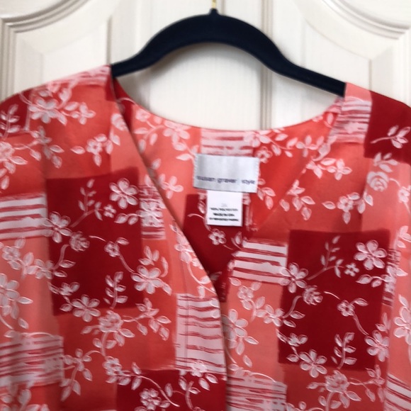 Susan Graver Woman’s Orange Blouse Size 3X - Picture 3 of 5